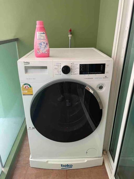 Pangsapuri 1 Bedroom In Sukhumvit Cbd 5 Min To Bts Phromphong