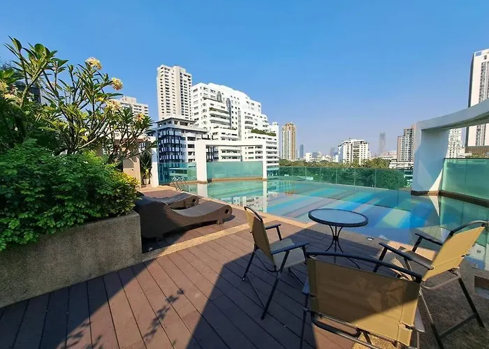 1 Bedroom In Sukhumvit Cbd 5 Min To Bts Phromphong